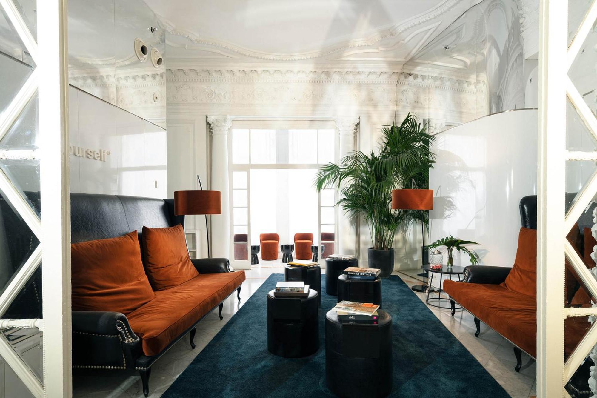 Chic & Basic Born Boutique Hotel Барселона Экстерьер фото