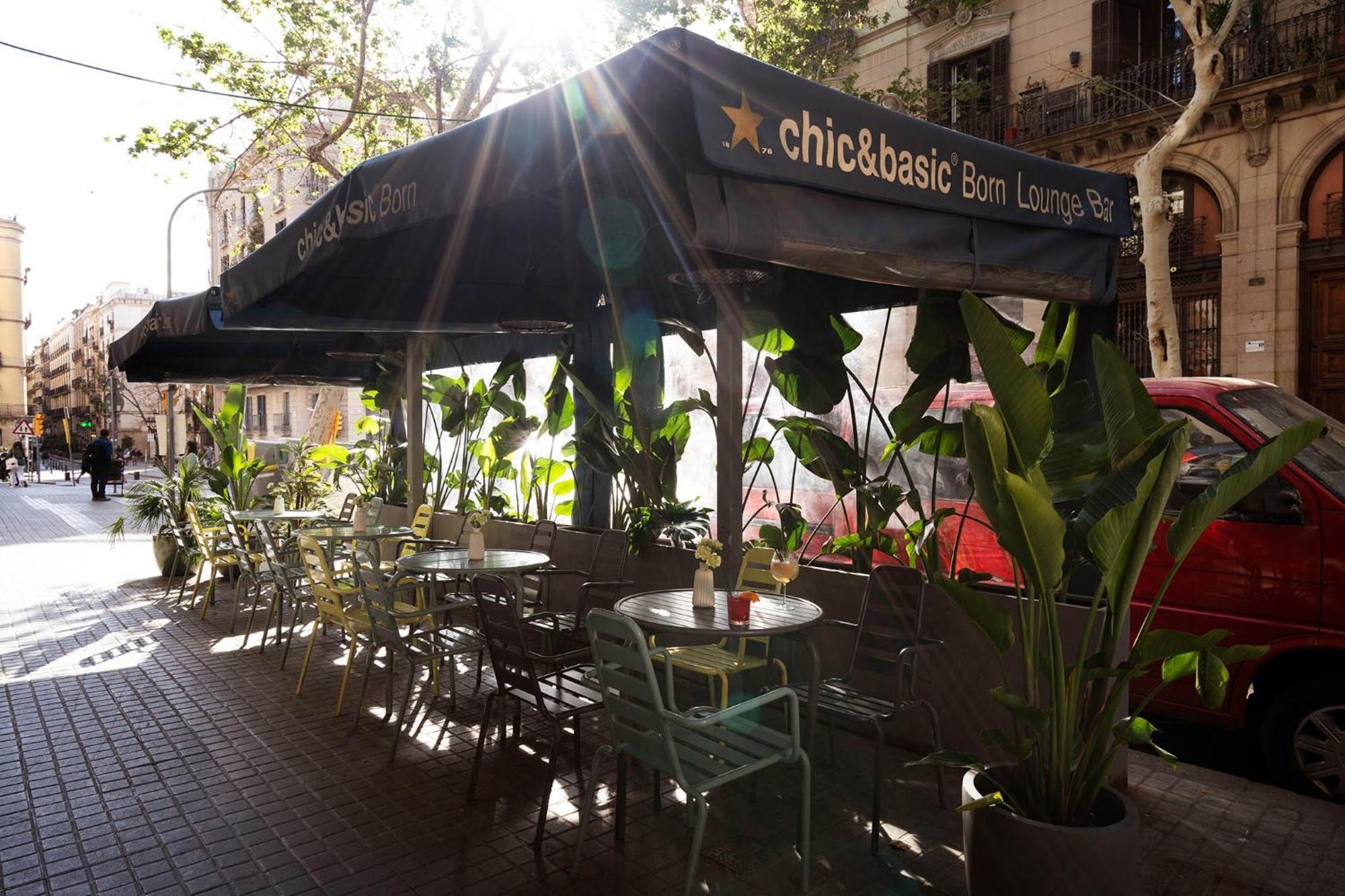 Chic & Basic Born Boutique Hotel Барселона Экстерьер фото